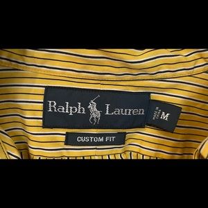 Ralph Lauren Button Down size M